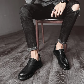 vīriešu apavi Mokasīni kurpes-par-vīriešiem homme brogue mokasīni schoenen oficiālu modes gadījuma sapato scarpe mens de melns classic